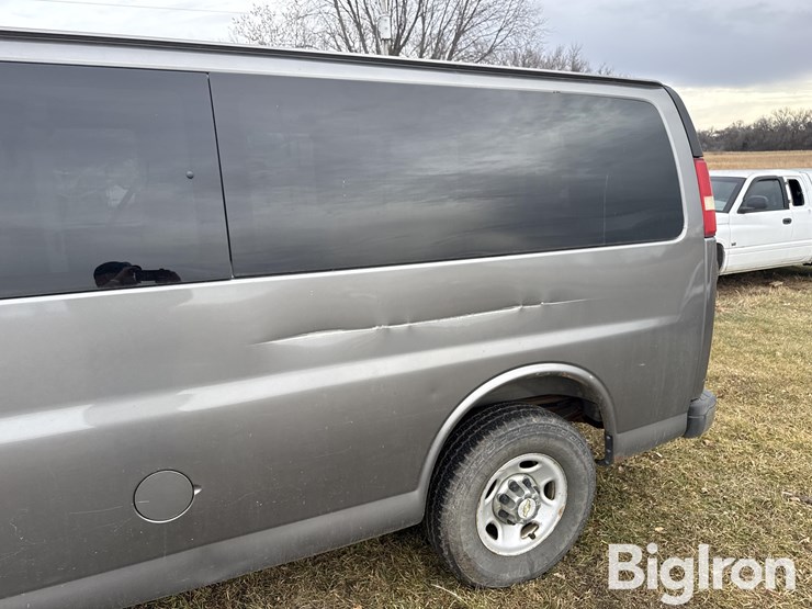 chevrolet-3500-image-17