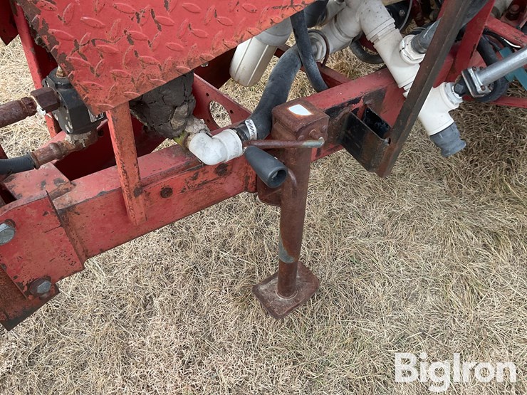 wilger-880-t/a-water-tender-trailer-image-10