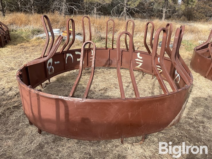 hi-qual-round-hay-feeders-image-18