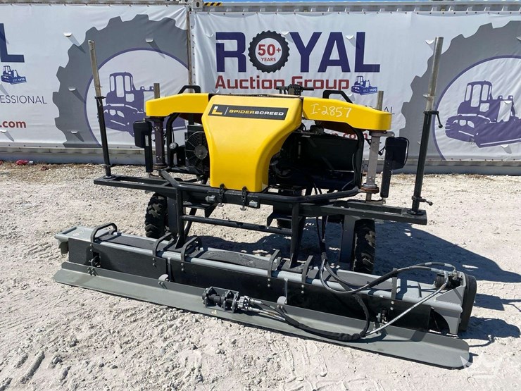 2022-ligchine-spiderscreed-concrete-screed-image-1