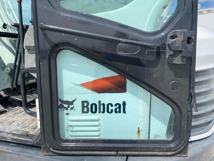 2016-bobcat-e85-image-17