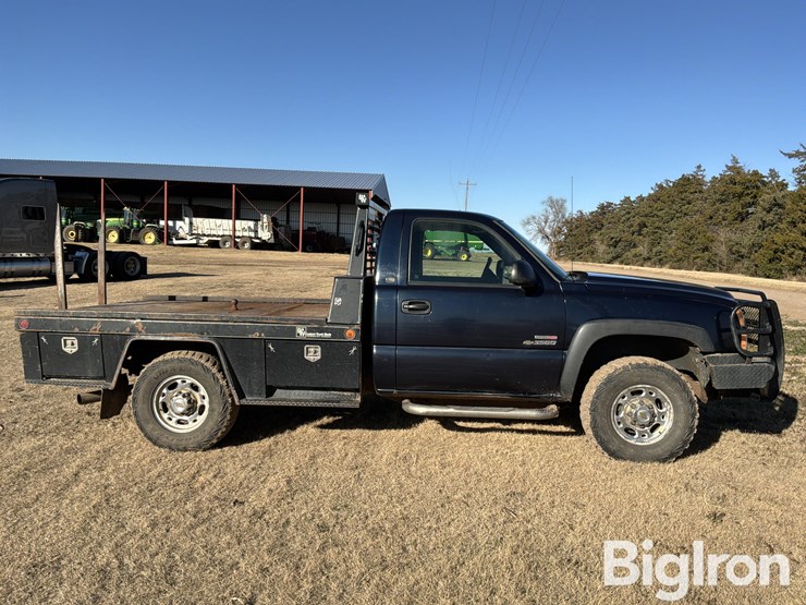 chevrolet-3500-image-4