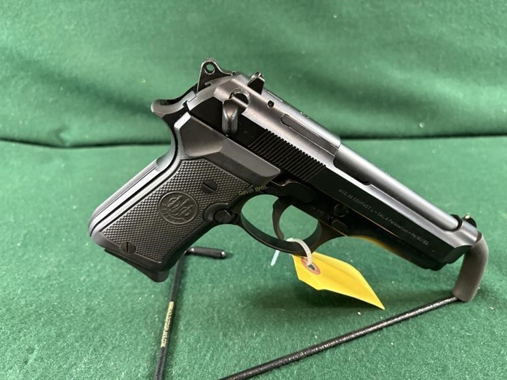 p.-beretta-mdl.92-9mm-pistol-image-1