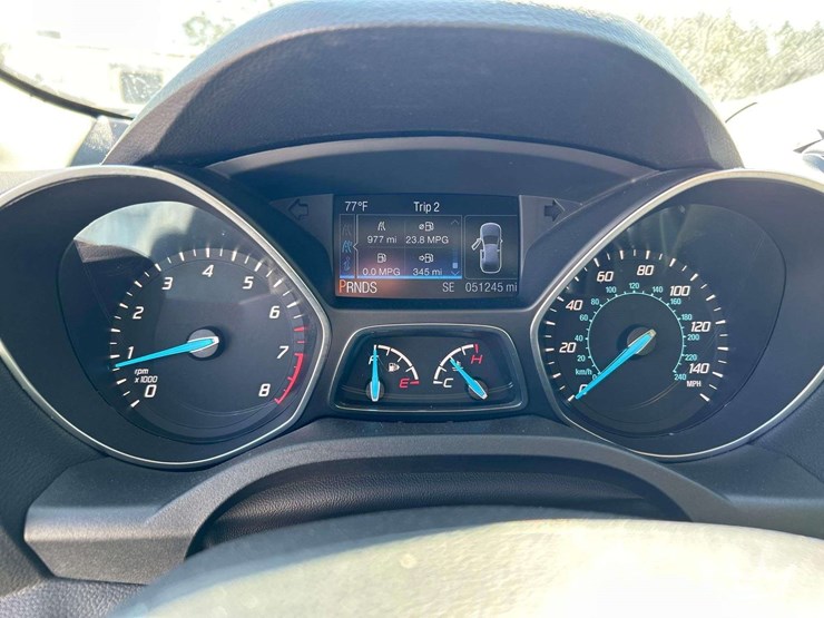 2015-ford-escape-image-14