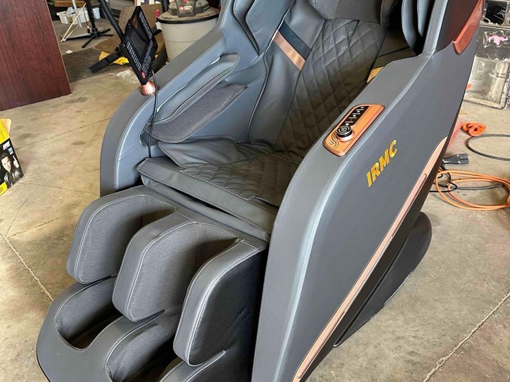 unused-irmc-massage-chair-image-1