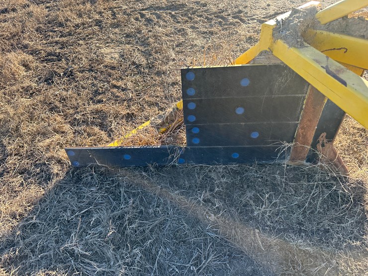 #35592-•-levee-smoother-image-11