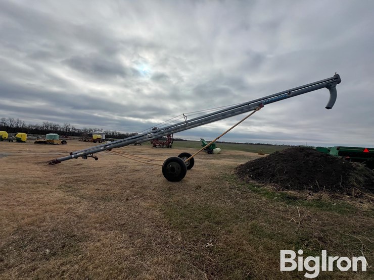 hutchinson-portable-auger-image-7