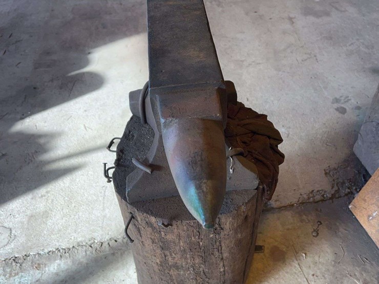 large-anvil-image-4