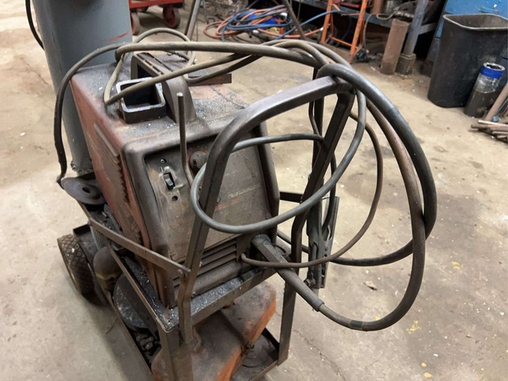 lincoln-welder-with-cart-image-11