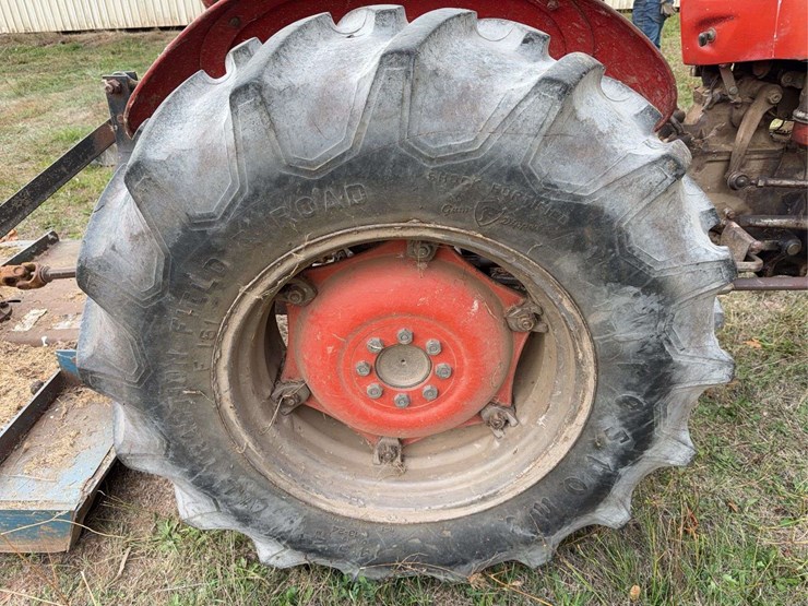 ferguson-35-image-26