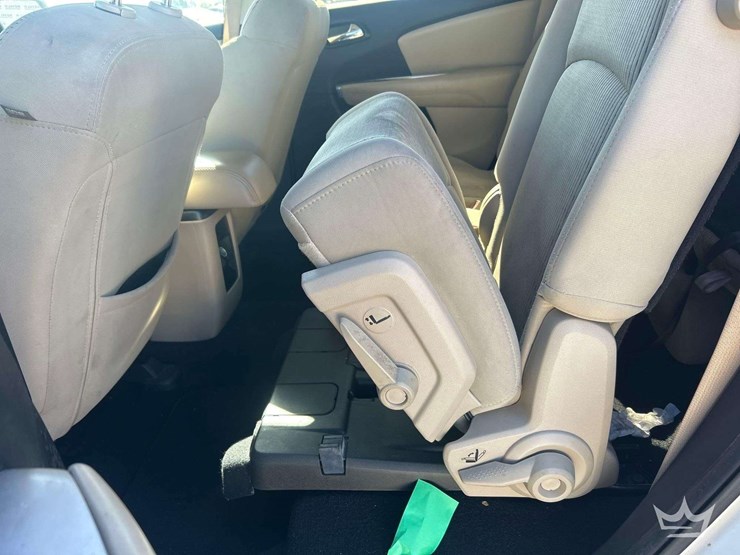 2018-dodge-journey-image-22