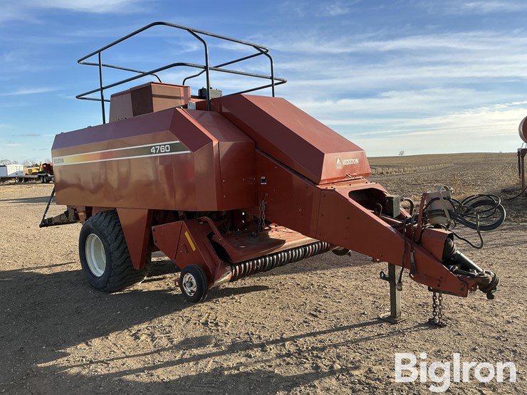 hesston-4760-image-3