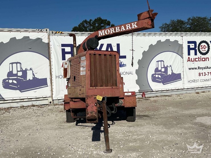 2000-morbark-towable-brush-chipper-image-17