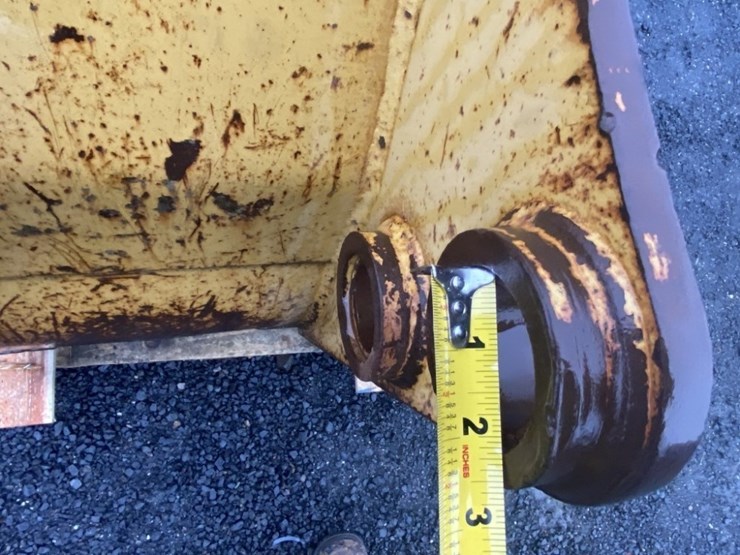 17"-dig-bucket-image-5