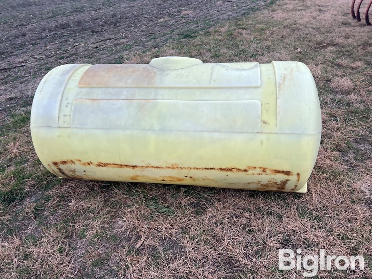 snyder-liquid-poly-tank-image-4