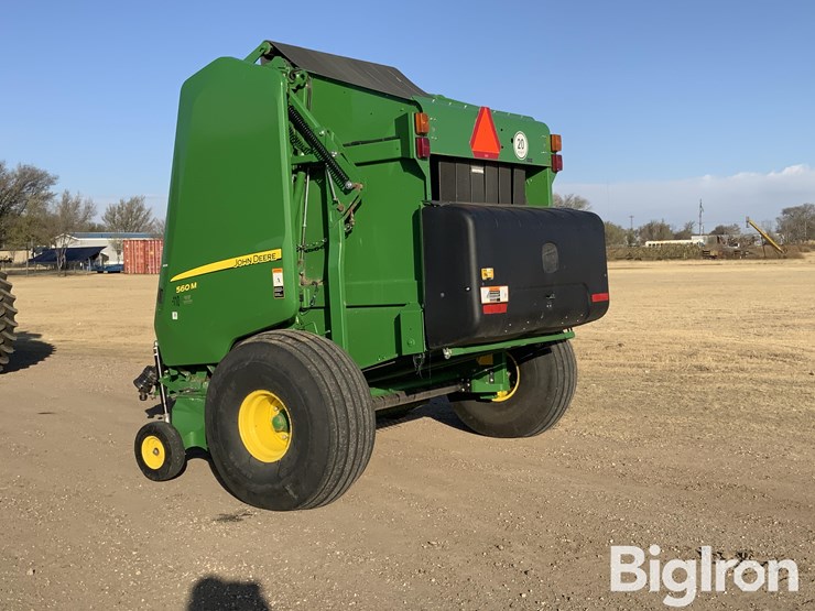 john-deere-560m-image-7