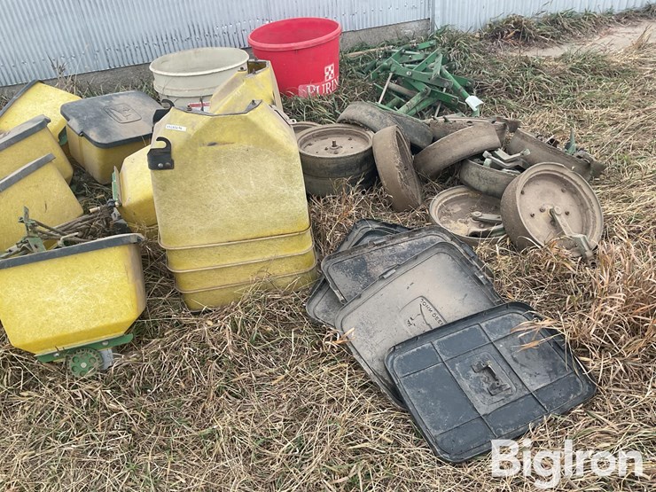 john-deere-7000-image-8