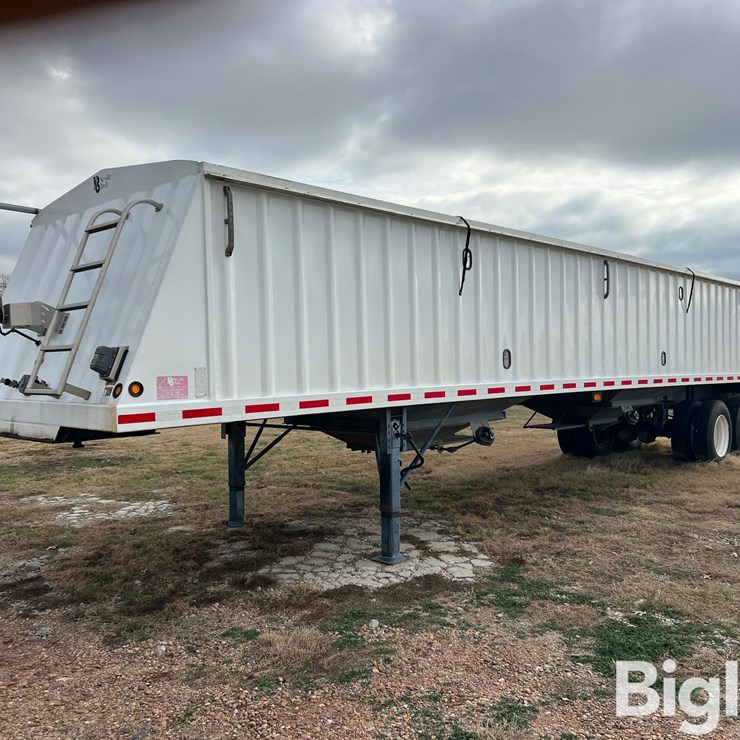 2011 NEVILLE TRAILER