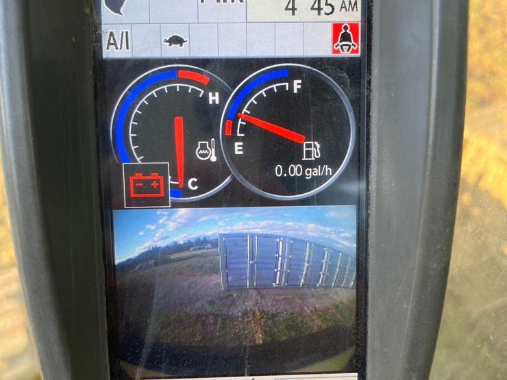 deere-245g-lc-image-30