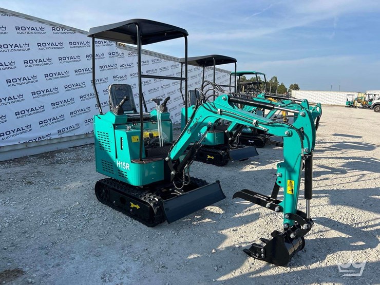 unused-2025-cfg-industrial-h15r-mini-excavator-image-2