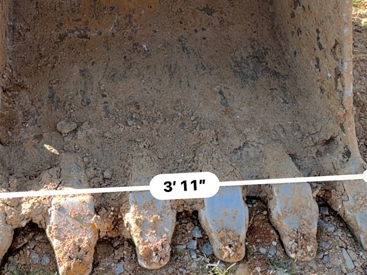 caterpillar-320-image-57