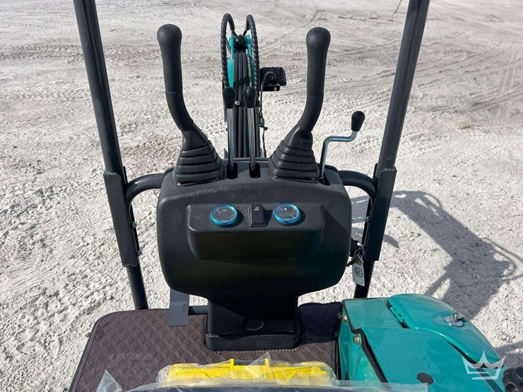 unused-2025-cfg-industrial-qk16r-mini-excavator-image-6