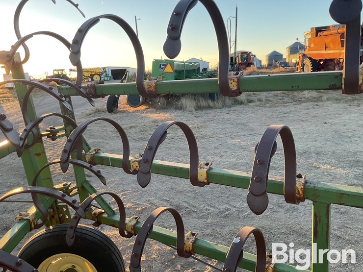 john-deere-3-bar-spring-tooth-harrow-image-17