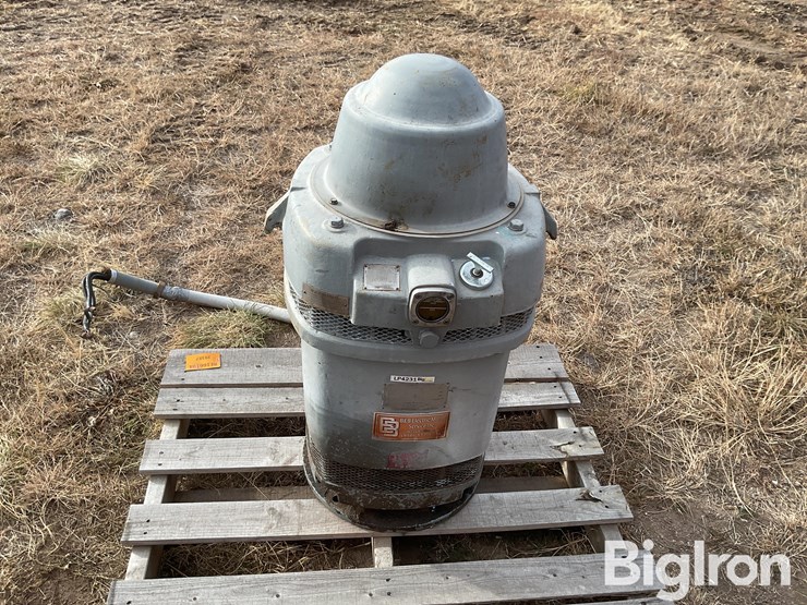 us-electric-3-phase-electric-irrigation-motor-image-2