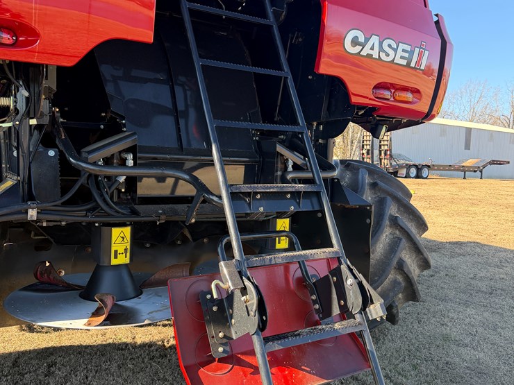 case-ih-8250-image-47