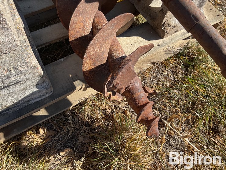 john-deere-post-hole-digger-image-13