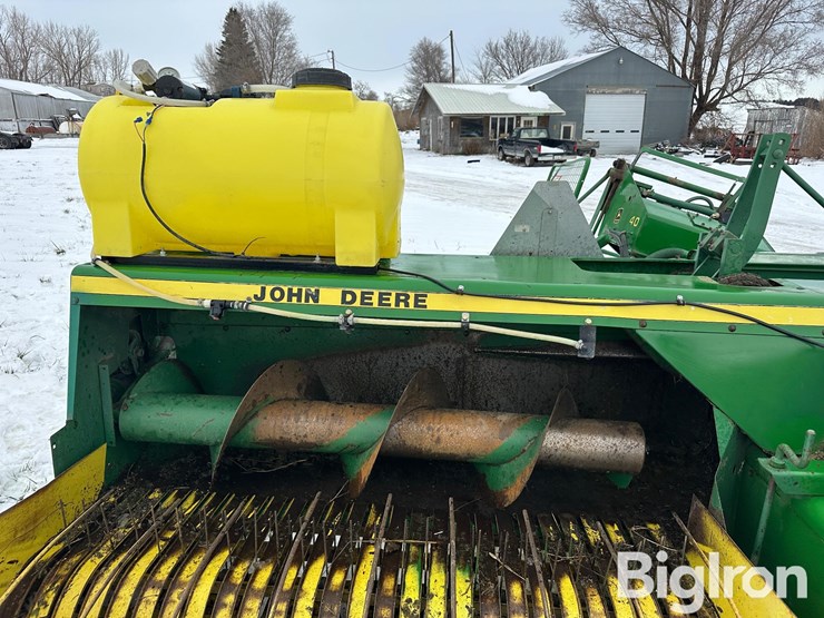 john-deere-338-image-19
