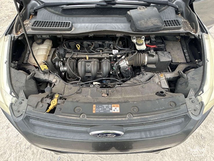 2015-ford-escape-image-7