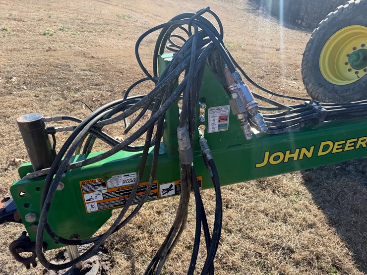 john-deere-30-image-9