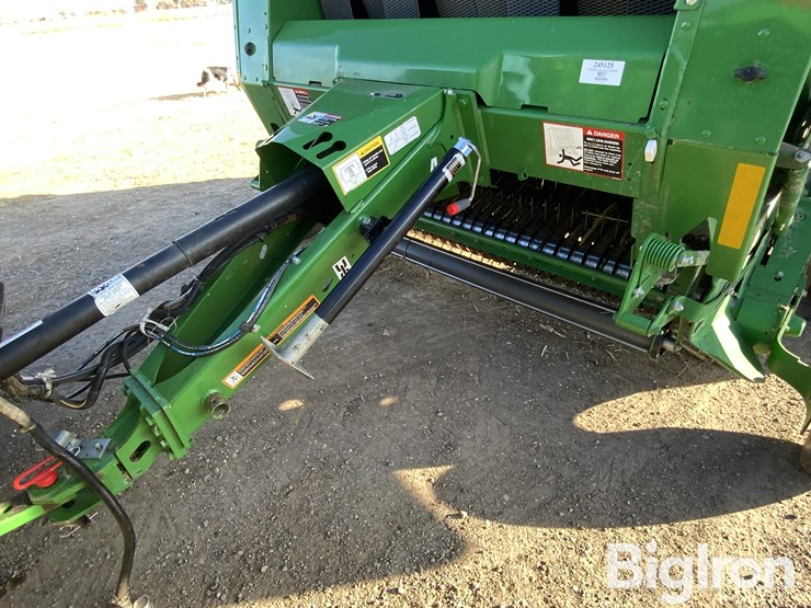 john-deere-560m-image-15