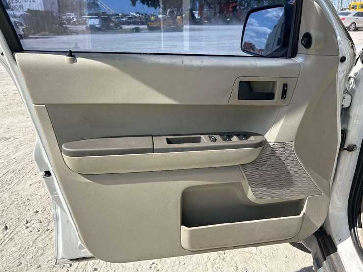 2008-ford-escape-xls-image-11