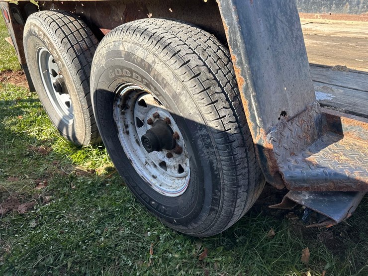 2007-tow-master-tilt-deck-trailer-image-5