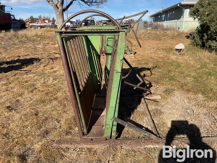 powder-river-calf-cradle-image-6