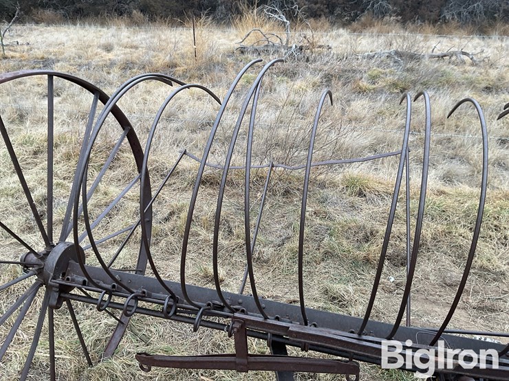 international-dump-rake-image-14