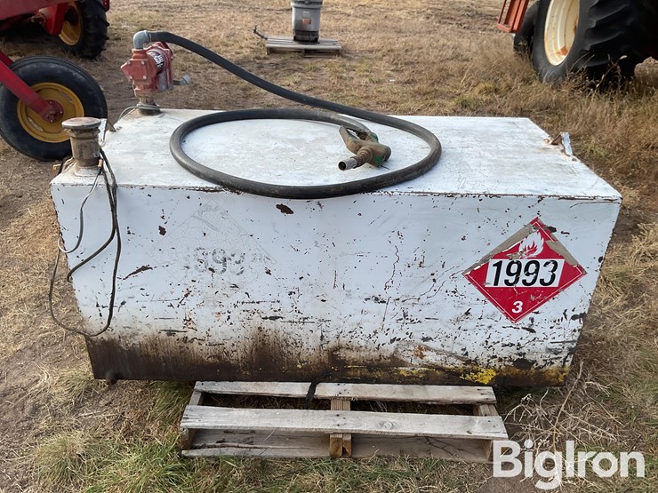 fuel-transfer-tank-w/-12-volt-pump-image-6