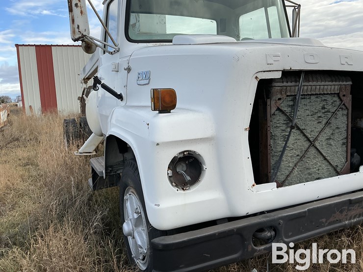 ford-ln700-image-10