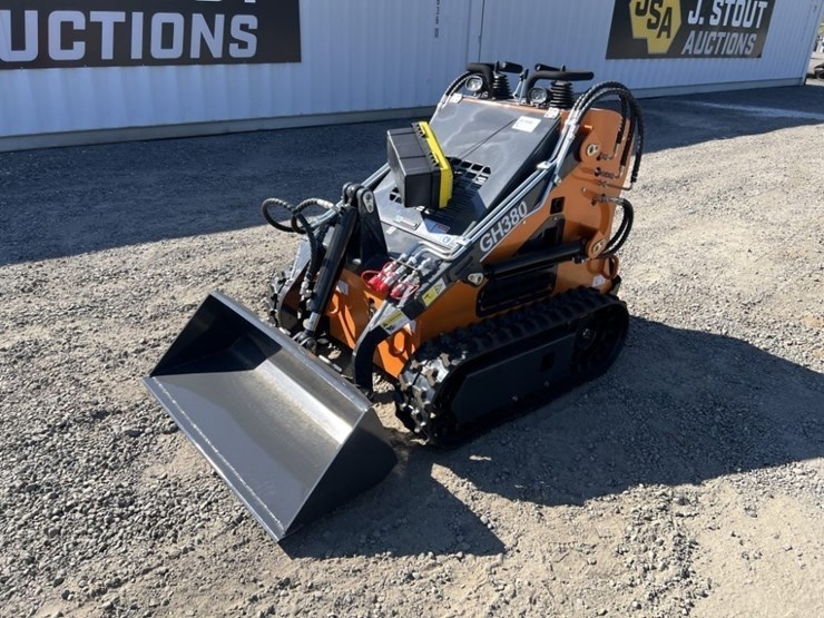 2025-aboss-gh380-mini-compact-track-loader-image-1