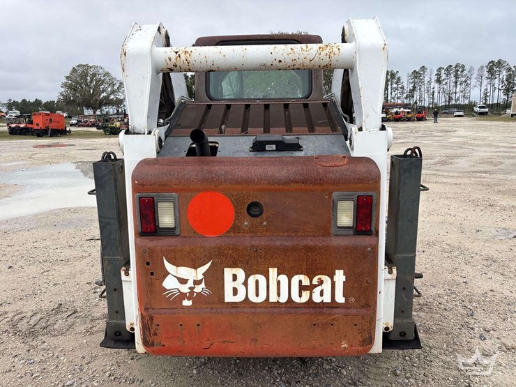 2008-bobcat-s250-image-34