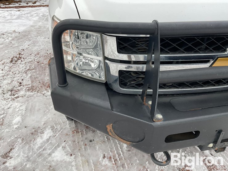 chevrolet-silverado-3500hd-image-11