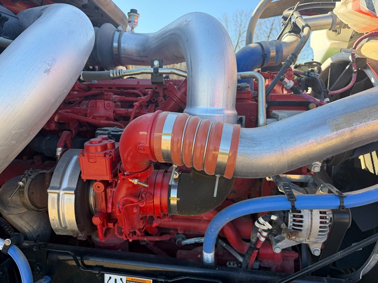 peterbilt-589-image-69