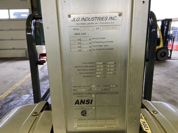 2007-jlg-20mvl-image-12
