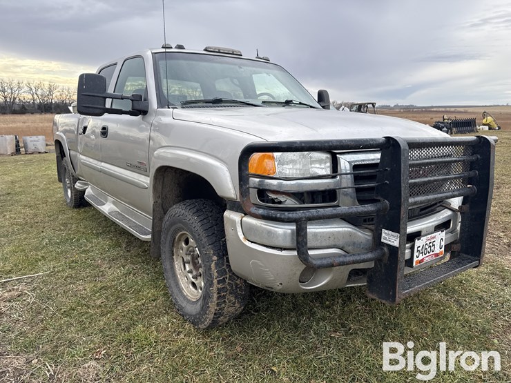 gmc-sierra-2500-image-3