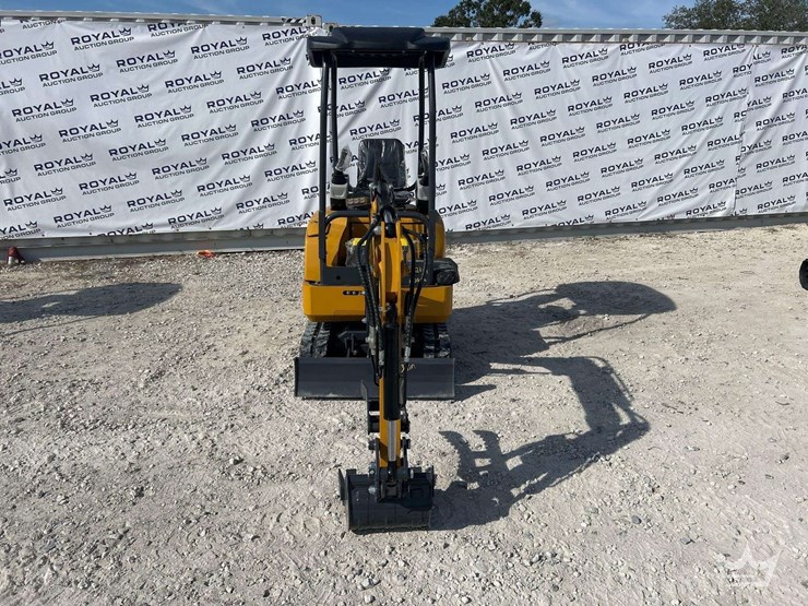 2025-cfg-industrial-qk18r-mini-excavator-image-21