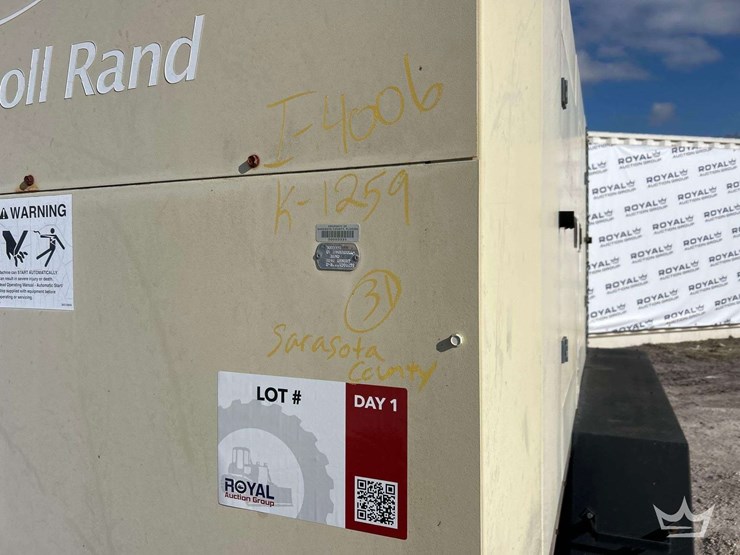 2007-ingersoll-rand-g240-240kva-3-phase-towable-diesel-generator-image-16