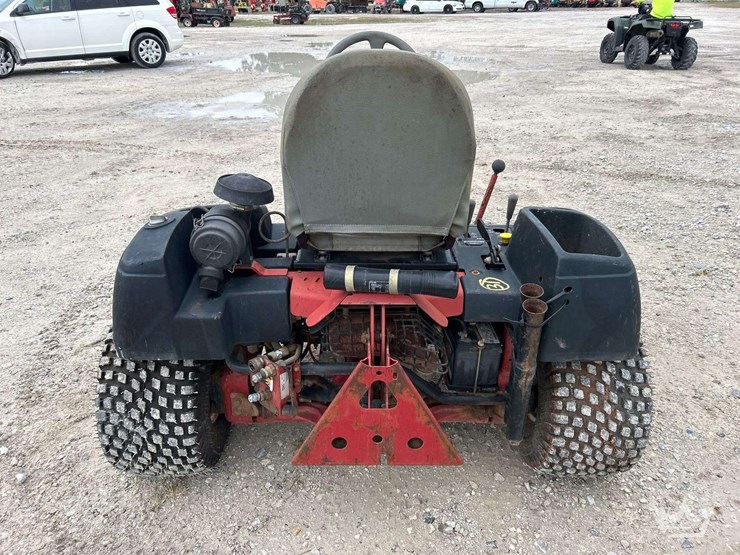 2018-toro-sand-pro-5040-bunker-rake-image-16