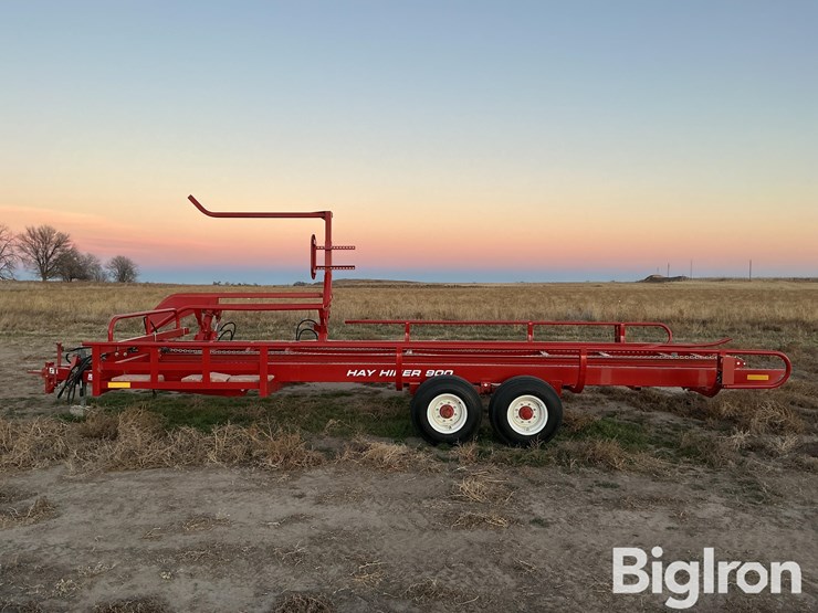 2020-proag-hay-hiker-900-image-8